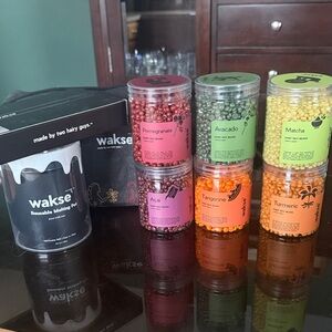 Wakse Wax Beads Set with Melting Pot
